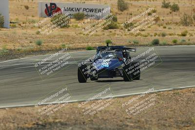 media/May-31-2025-CalClub SCCA (Sat) [[2c1a04e1ee]]/Qualifying/Group 1/Turn 4/